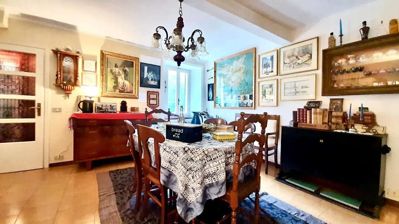 נסו B&B Il Masso Grasso Lake Como 0*,  איטליה